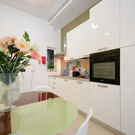 Apartamento Off The Strand Gzira With Patio